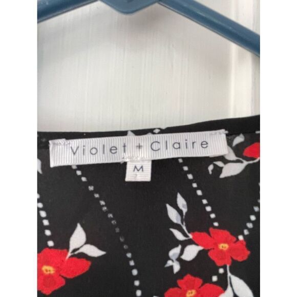 Violet and Claire black white and red floral blouse M - Picture 3 of 4
